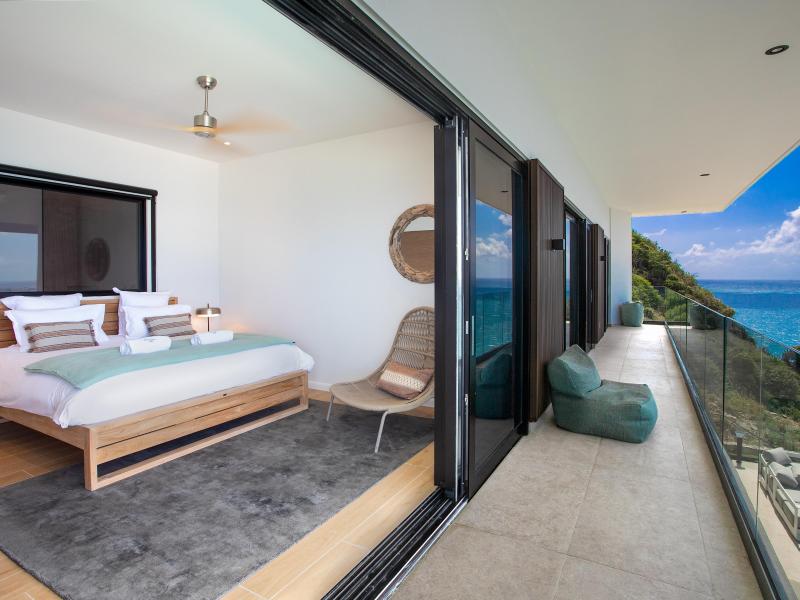 Aqua Dream , Pelican Key St Maarten  