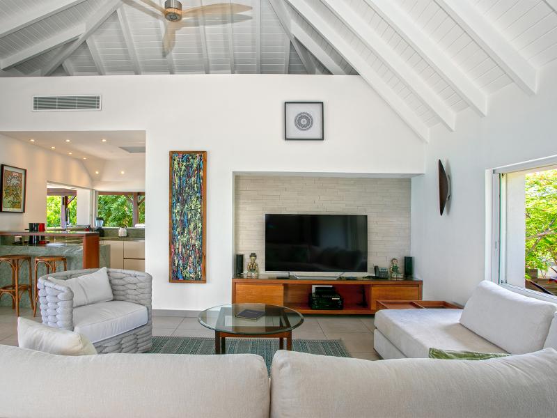 Blue Beach , Terres Basses  