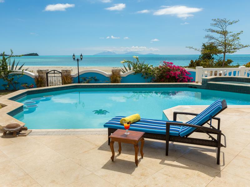 Ocean Turtle Villa , Jolly Harbour  