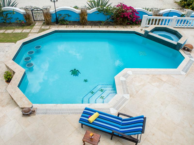 Ocean Turtle Villa , Jolly Harbour  