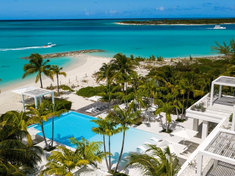 Emerald Pavilion - Beachfront , Grace Bay , Providenciales  