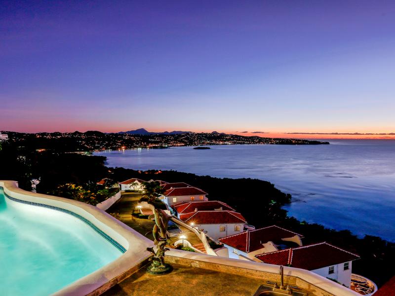 Villa Periwinkle , Gros lset  