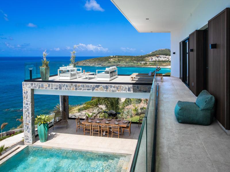 Aqua Dream , Pelican Key St Maarten  