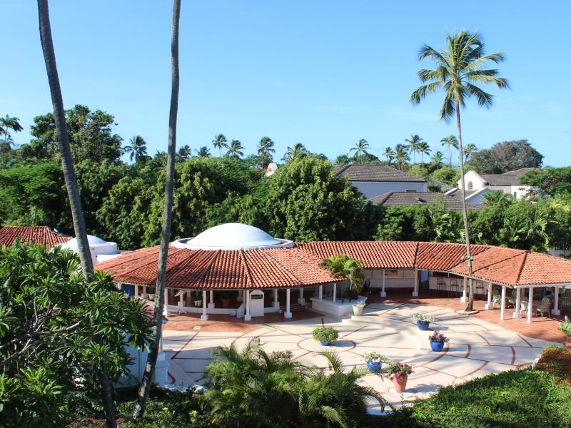 Royal Glitter Bay Apartments  , Glitter Bay , Porters , St James , West Coast Barbados  