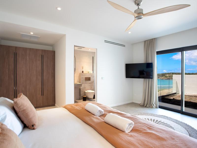 Aqua Vista , Pelican Key St Maarten  