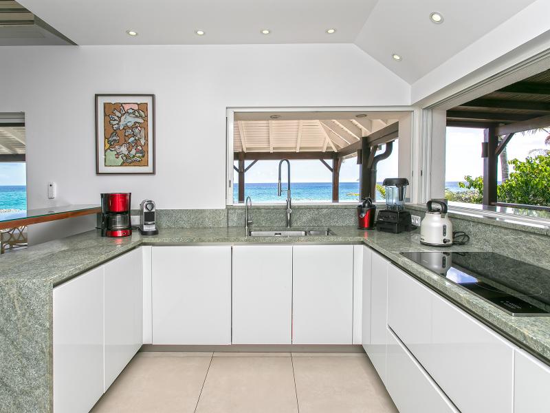 Blue Beach , Terres Basses  