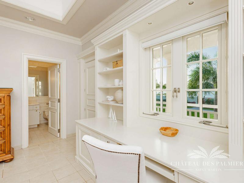 Le Chateau des Palmiers , Terres Basses  