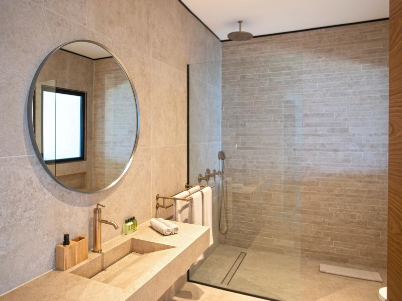 Aqua Dream , Pelican Key St Maarten  