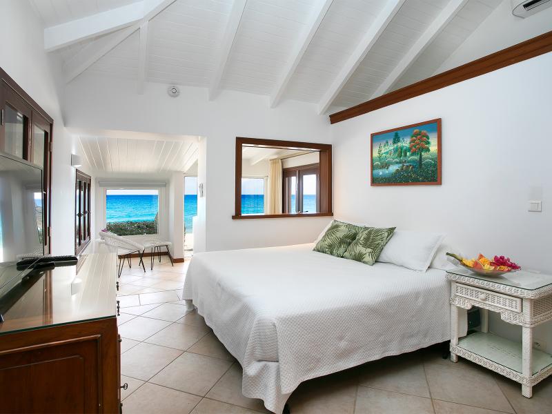 Blue Beach , Terres Basses  