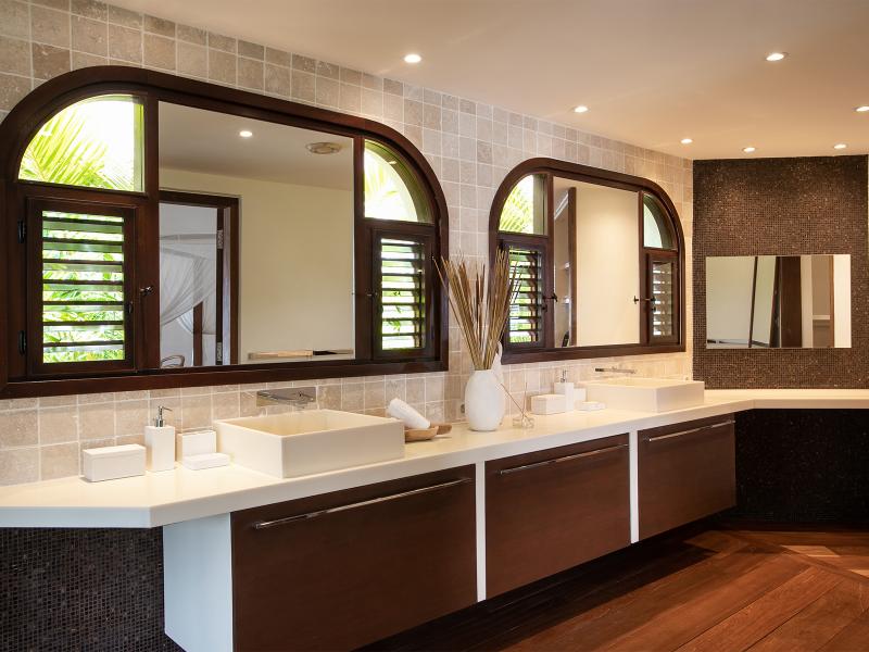 La Vue Folle , Terres Basses  