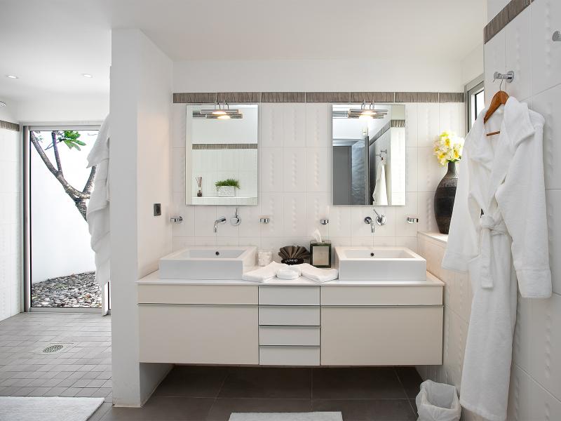 Le Reve , Terres Basses  