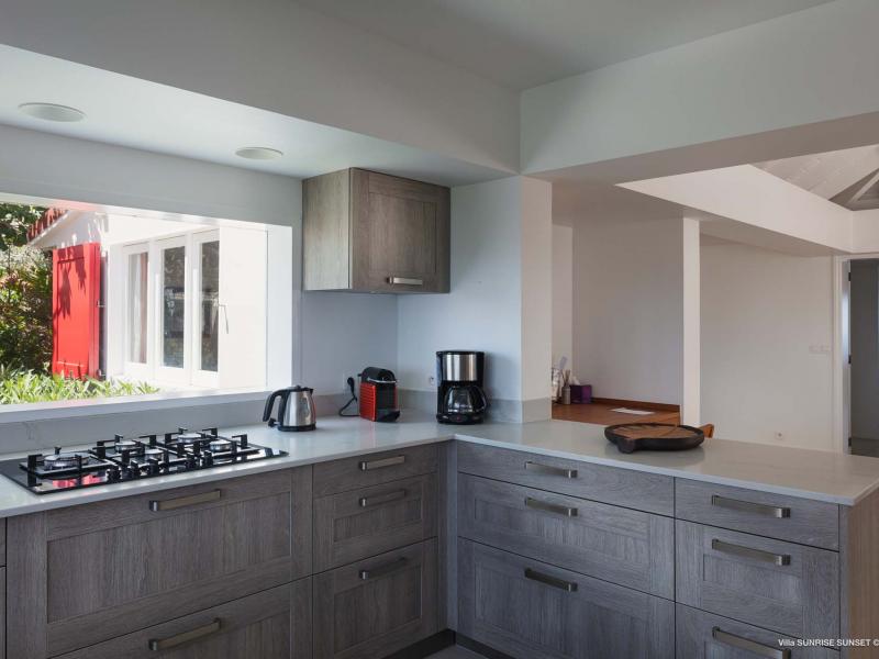 Sunrise-Sunset Villa , Point Milou  