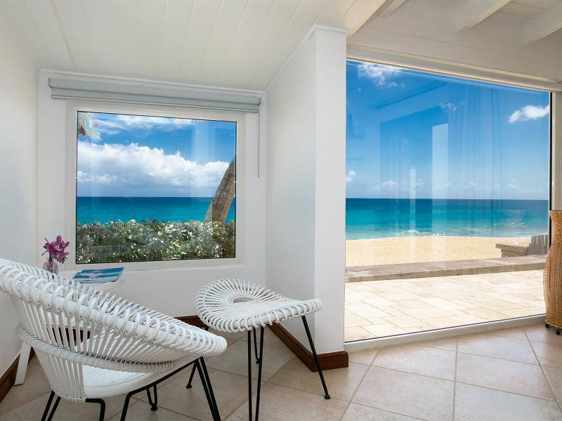 Blue Beach , Terres Basses  