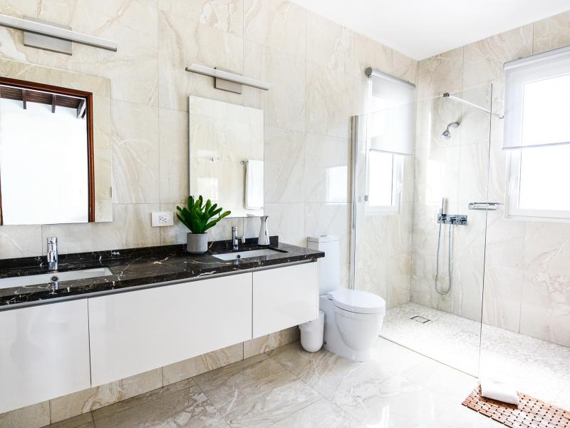 Amalia , Pelican Key St Maarten  