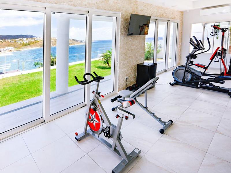 Amalia , Pelican Key St Maarten  