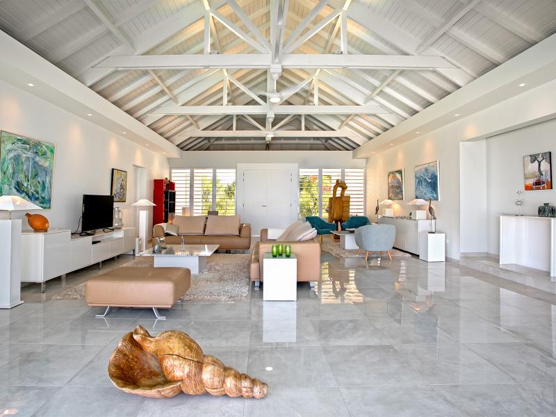 Ecume des Jours  , Terres Basses  