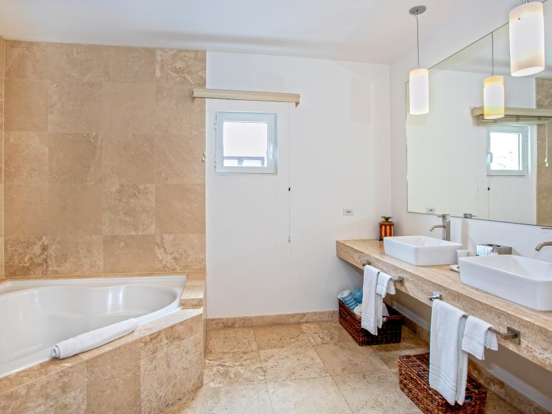 Etoile de Mer , Cupecoy  