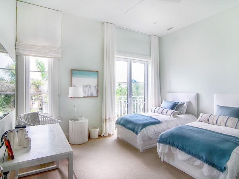 On Beach Time , Paradise Island  