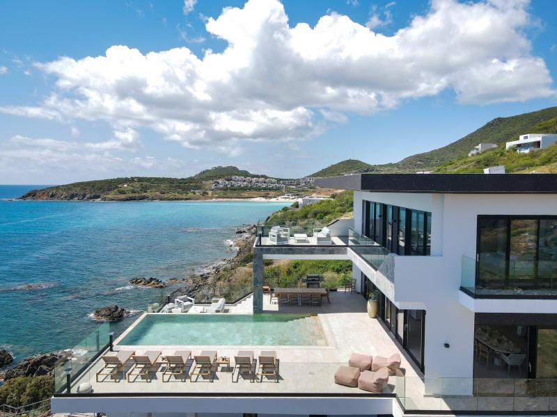 Aqua Vista , Pelican Key St Maarten  