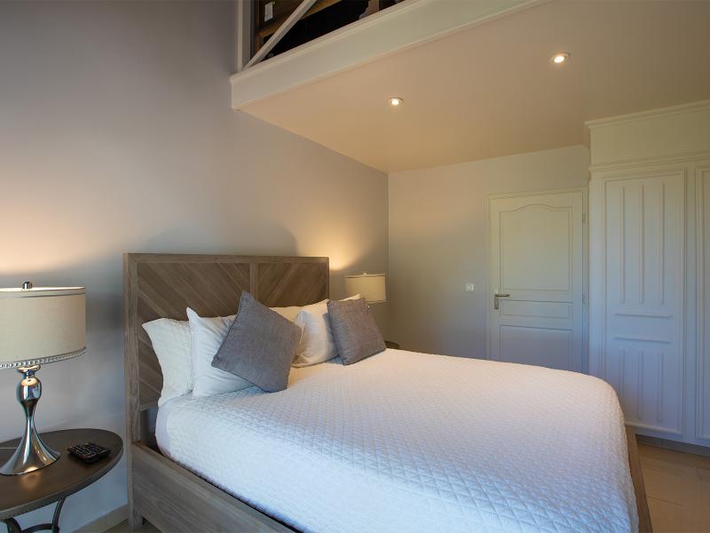 Beauvoir , Orient Bay  