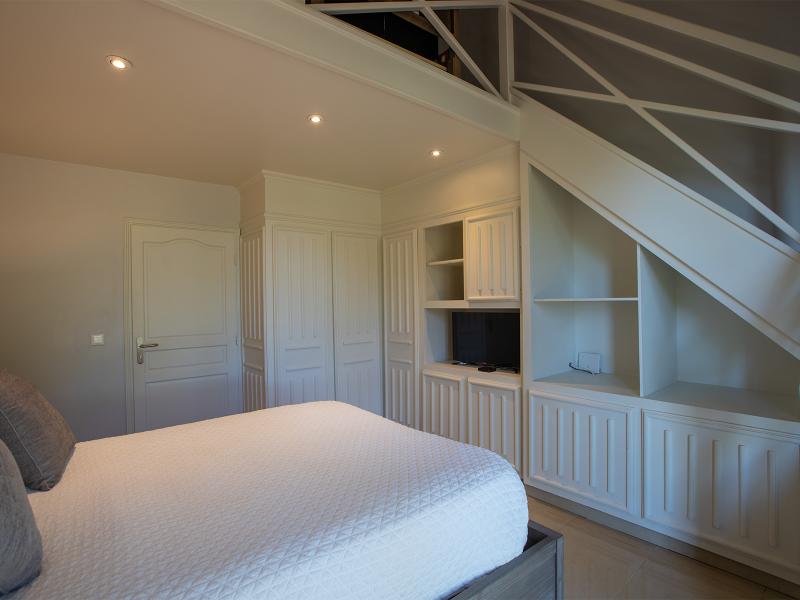 Beauvoir , Orient Bay  