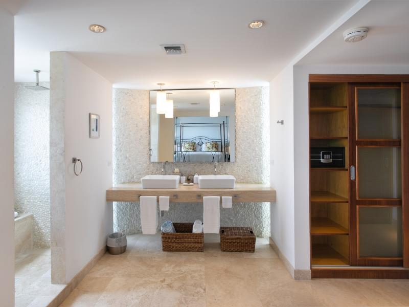 Etoile de Mer , Cupecoy  