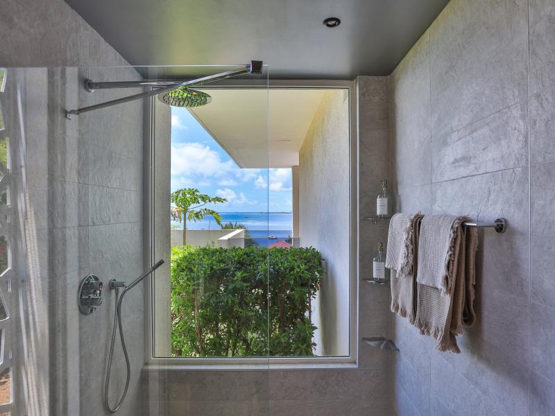 Vogue Art , Orient Bay  