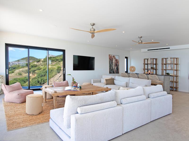 Aqua Vista , Pelican Key St Maarten  