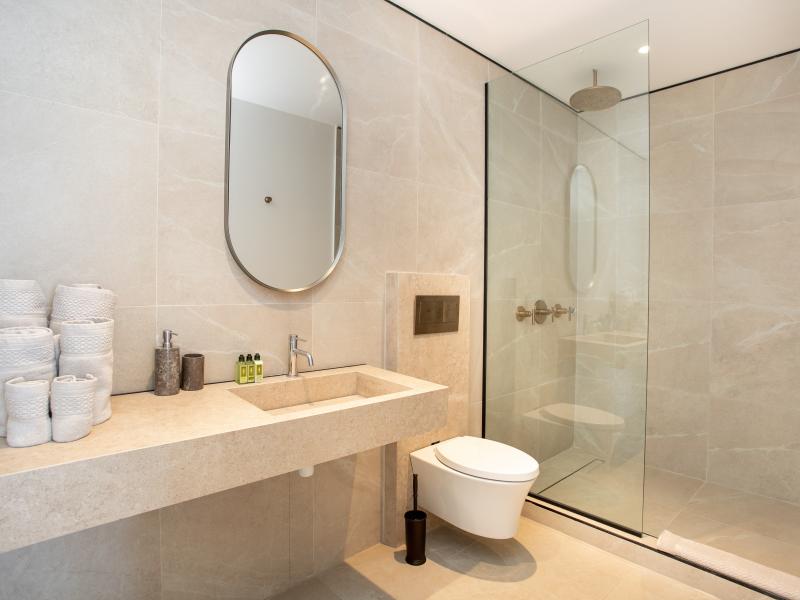 Aqua Dream , Pelican Key St Maarten  