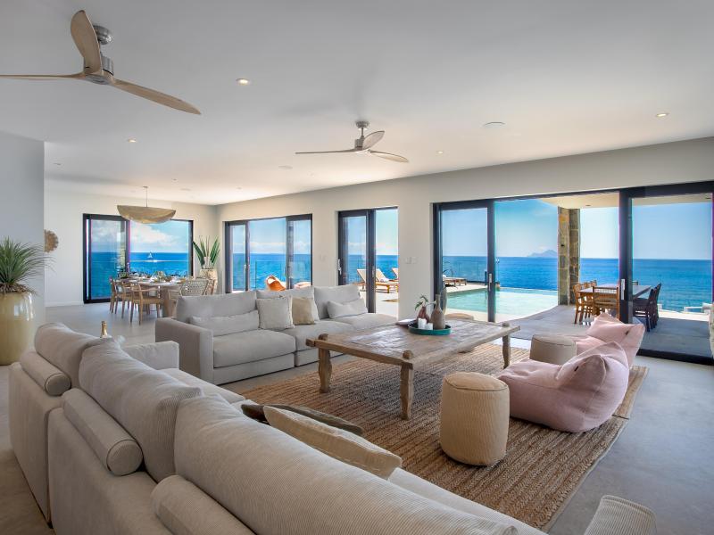 Aqua Vista , Pelican Key St Maarten  