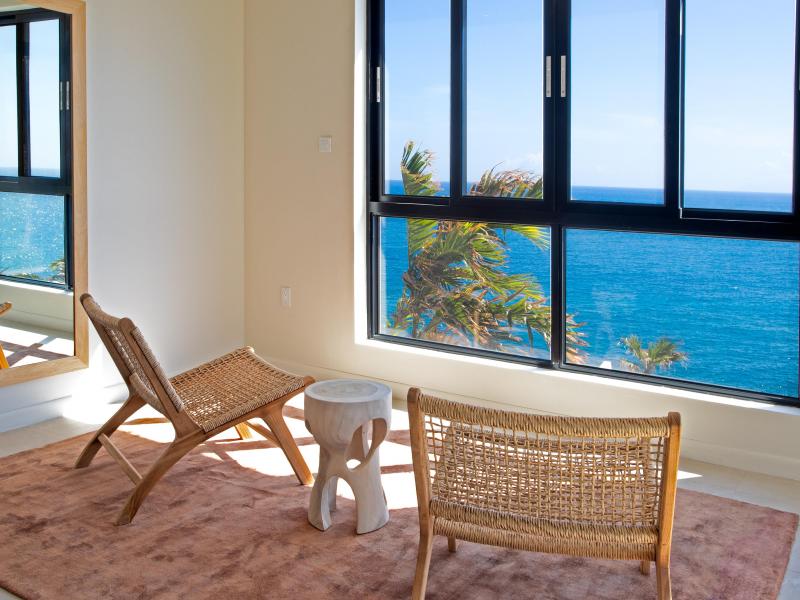 Aqua Dream , Pelican Key St Maarten  