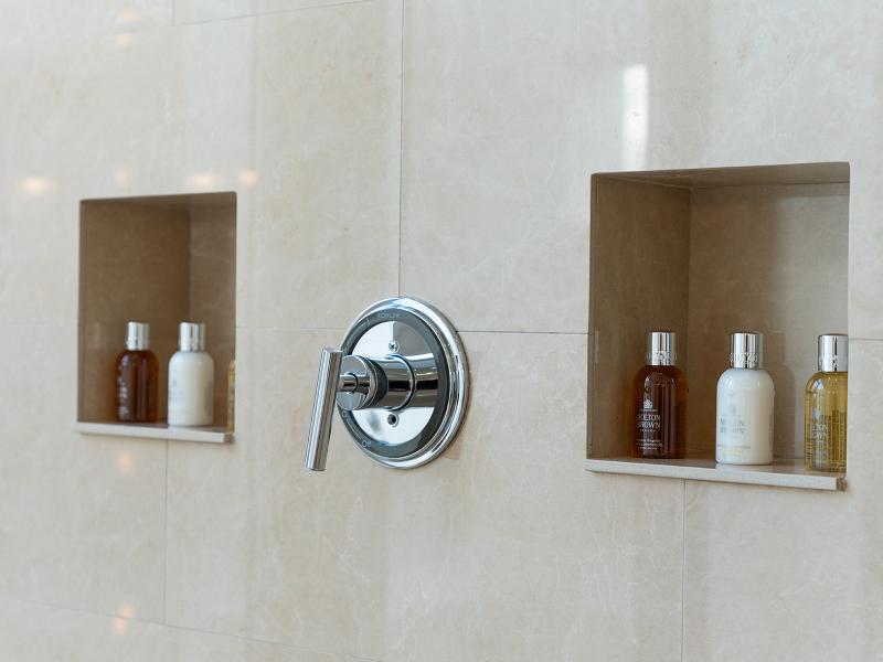 Celestial Anguilla , West End  