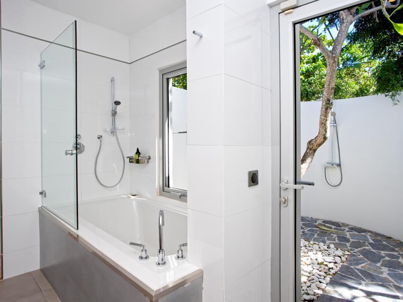 Le Reve , Terres Basses  