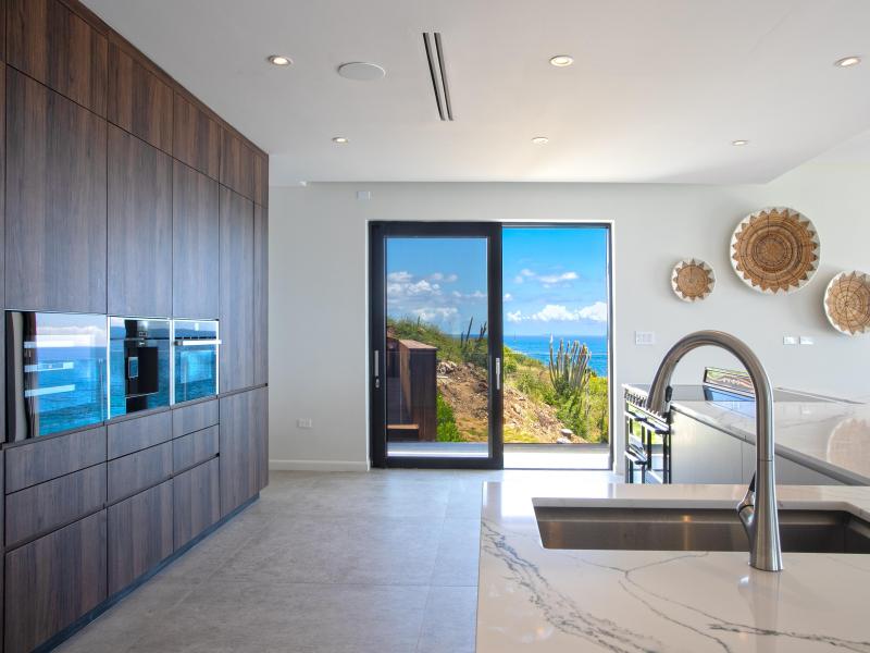 Aqua Vista , Pelican Key St Maarten  