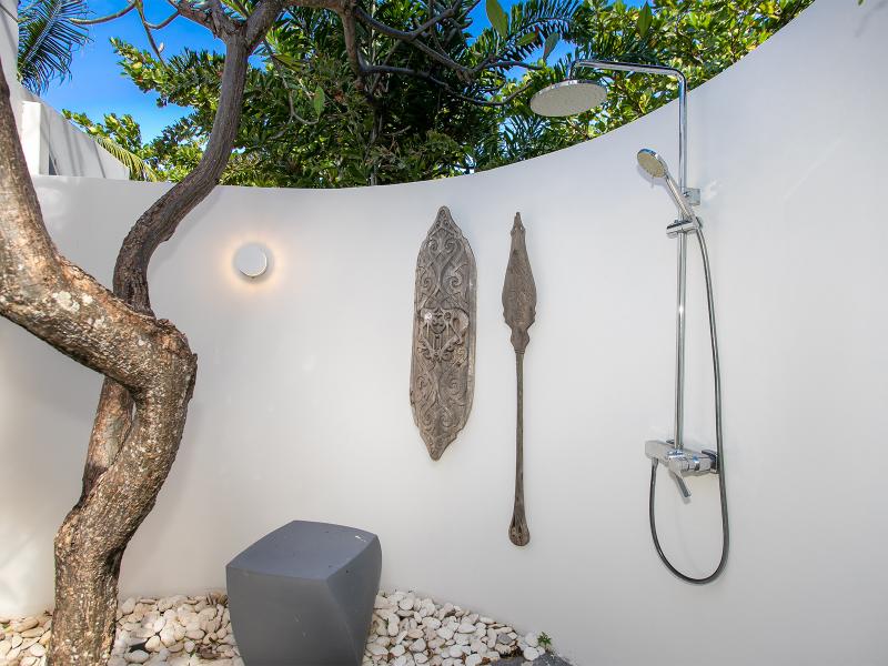 Le Reve , Terres Basses  