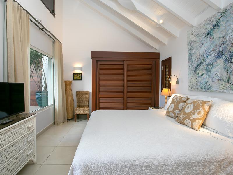 Blue Beach , Terres Basses  