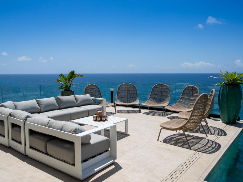 Aqua Dream , Pelican Key St Maarten  