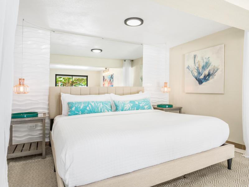 Seashell Beach House , Lime Stone Bay  