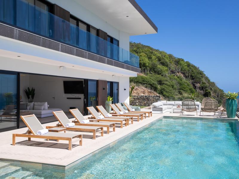 Aqua Dream , Pelican Key St Maarten  