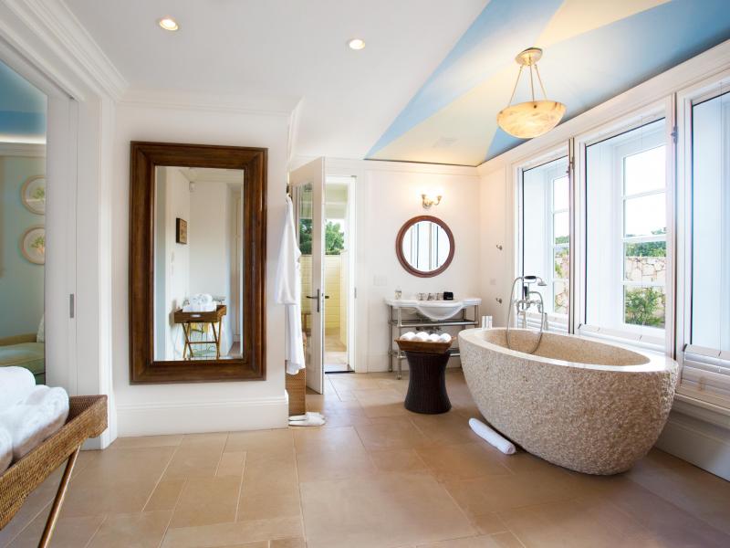 Coral Estate , Long Bay  