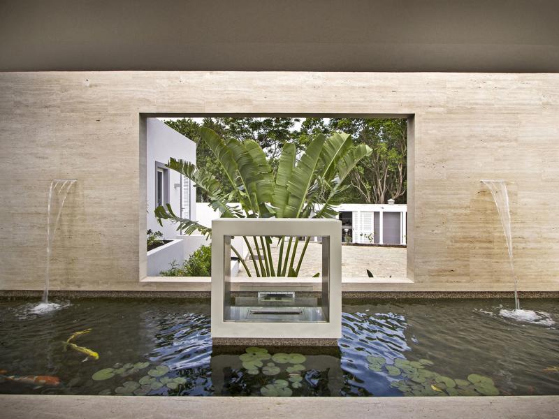 C'est La Vie, Terres Basses , Terres Basses  