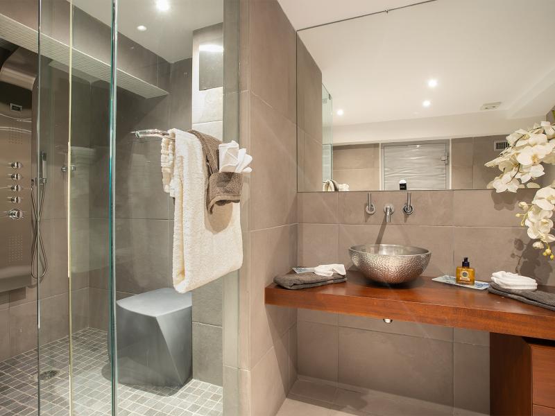 Le Reve , Terres Basses  