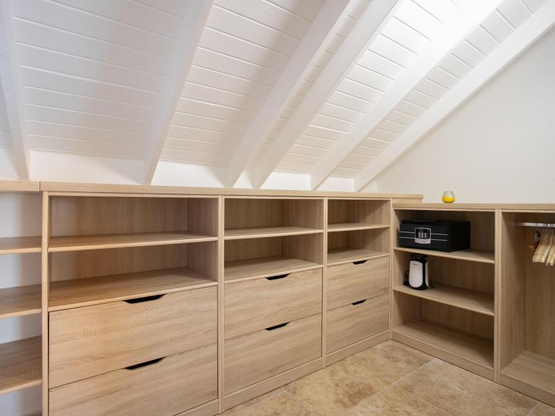 Debbie , Terres Basses  