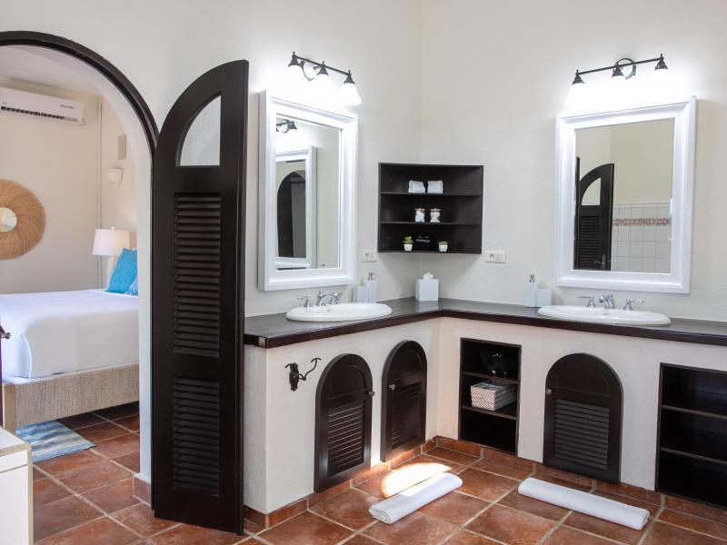 Joie de Vivre , Terres Basses  