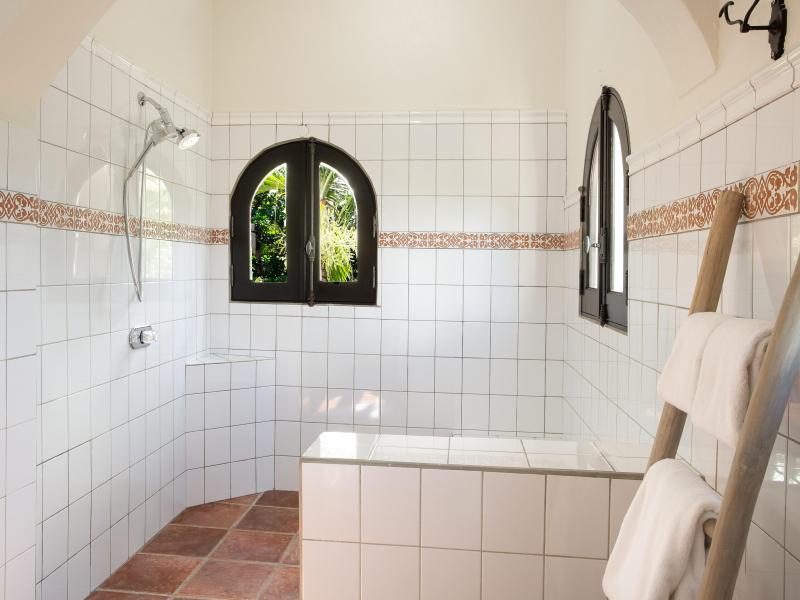 Joie de Vivre , Terres Basses  