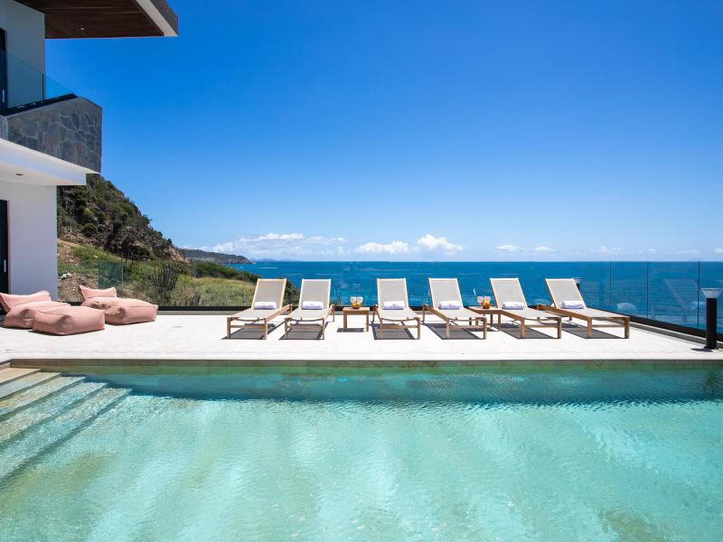 Aqua Vista , Pelican Key St Maarten  