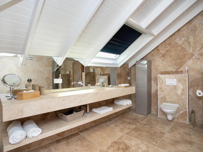 Debbie , Terres Basses  