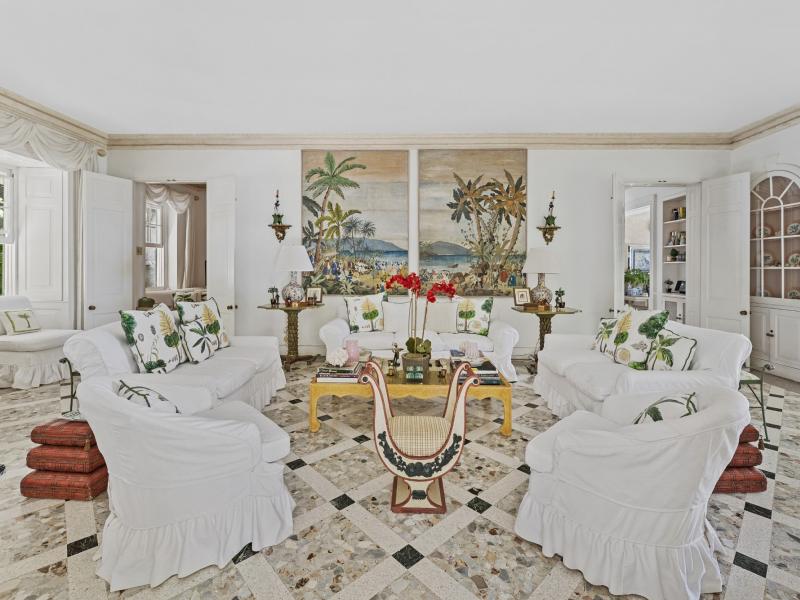 Mango Bay Villa- Beachfront Messel style , Beachfront villas Barbados , St James , West Coast Barbados  