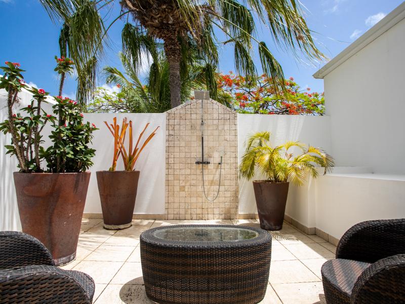 Encore , Terres Basses  