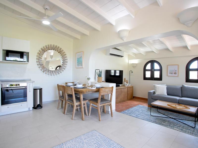 Joie de Vivre , Terres Basses  